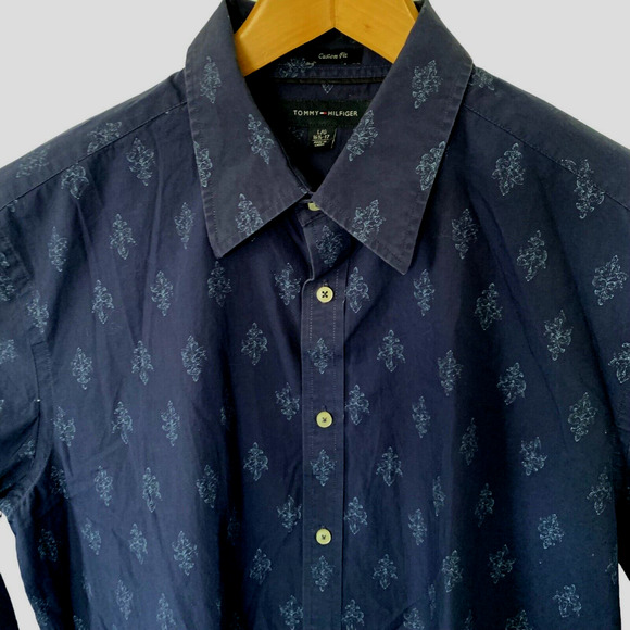 Tommy Hilfiger Custom Fit Shirt Mens Large Blue Pattern Button Up Long Sleeve - Picture 1 of 6